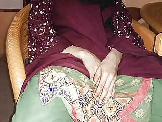 Desi bhabhi enjoy sex with..