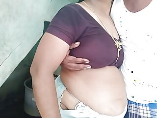 indian aunty big boobs